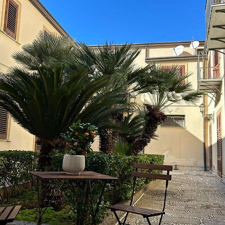 Corte Dei Re Di Palermo Apartment Εξωτερικό φωτογραφία